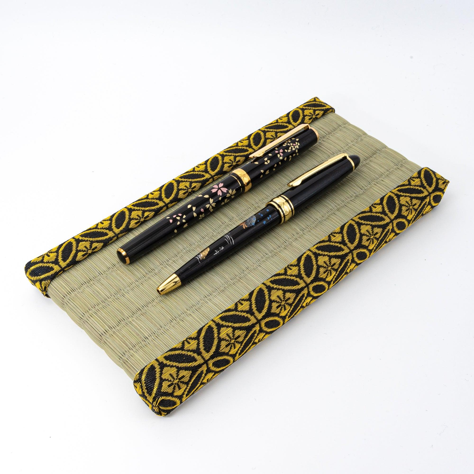 Close-up of tatami straw weave texture with gold embellished border detail clearly visible to viewer
