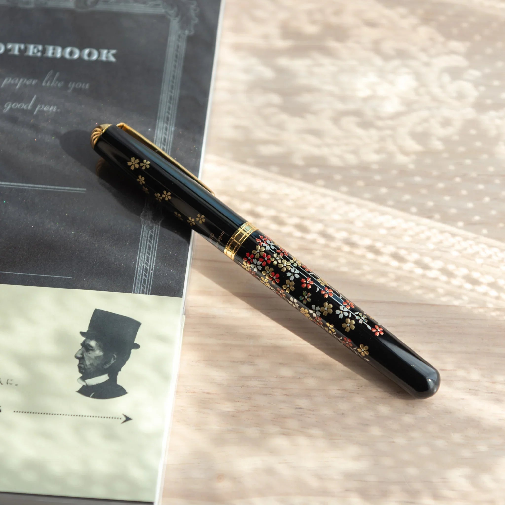 Sakura Yamanaka Fountain Pen, image_16593_position_0: front display product shown in detail with visual clarity