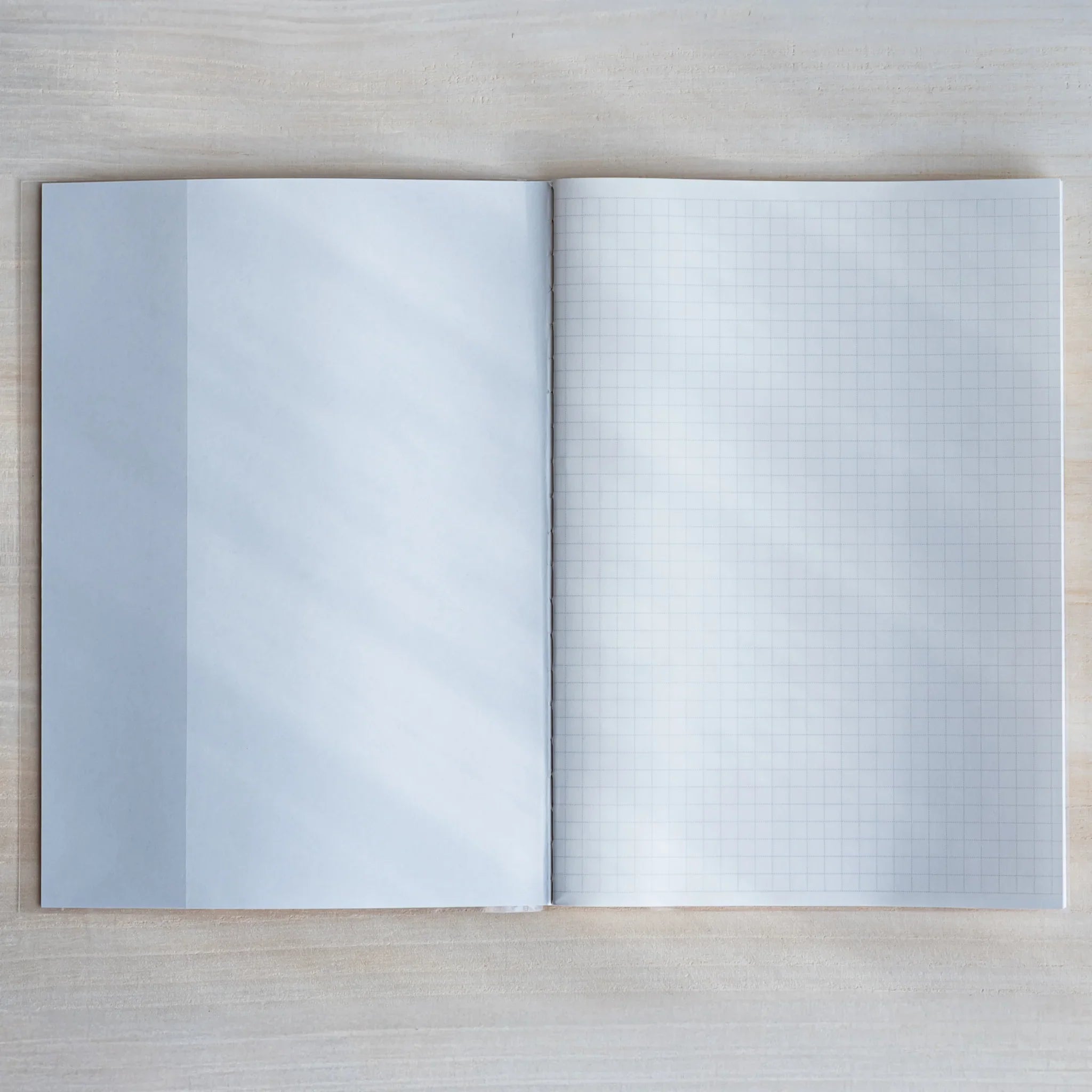 TACCIA Hiroshige Ukiyo-e Notebook, top-down perspective with detail providing full visual representation and product details