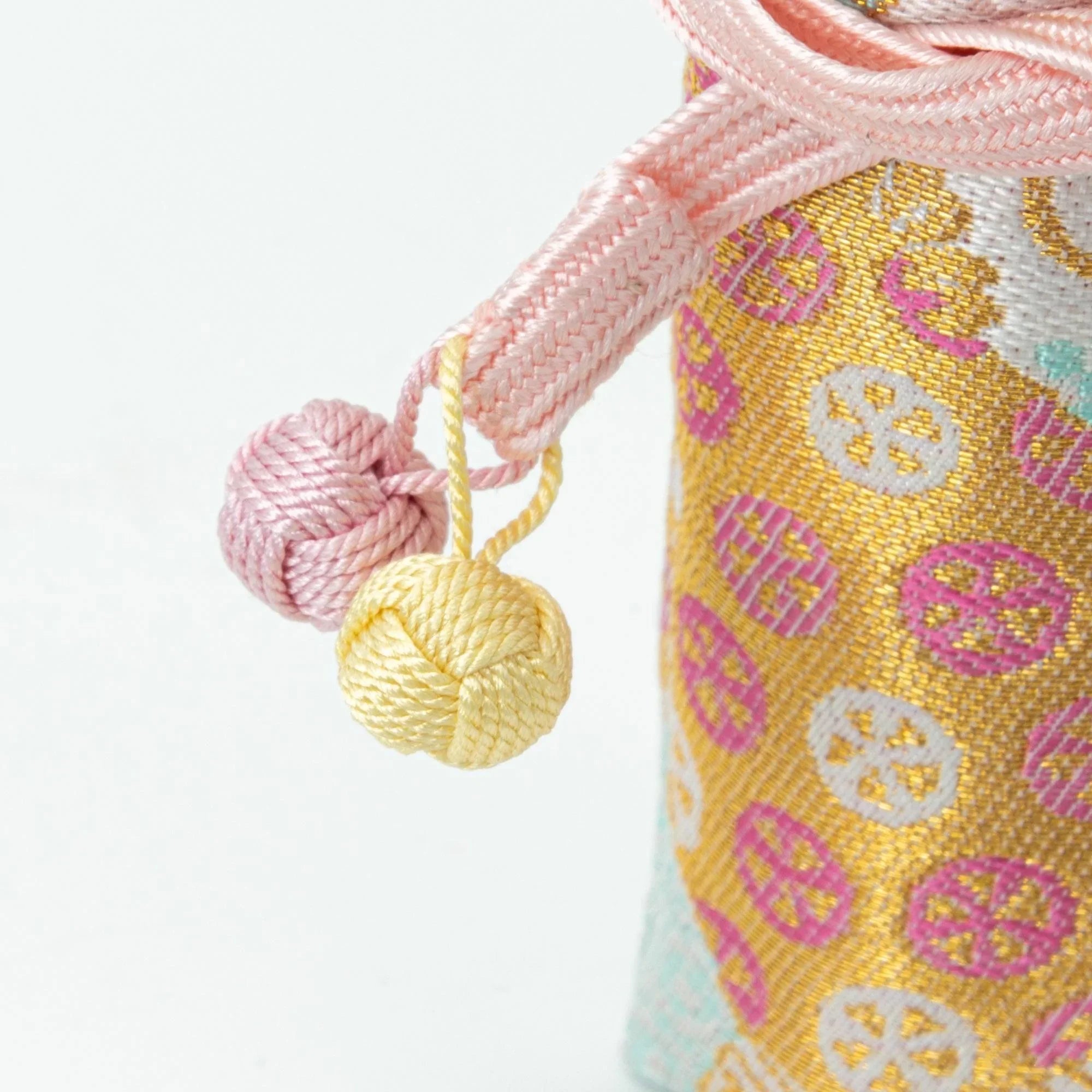 Blooming Patchwork Nishijin Silk Fountain Pen Case - Triple Slot - yurie, product arrangement showing context