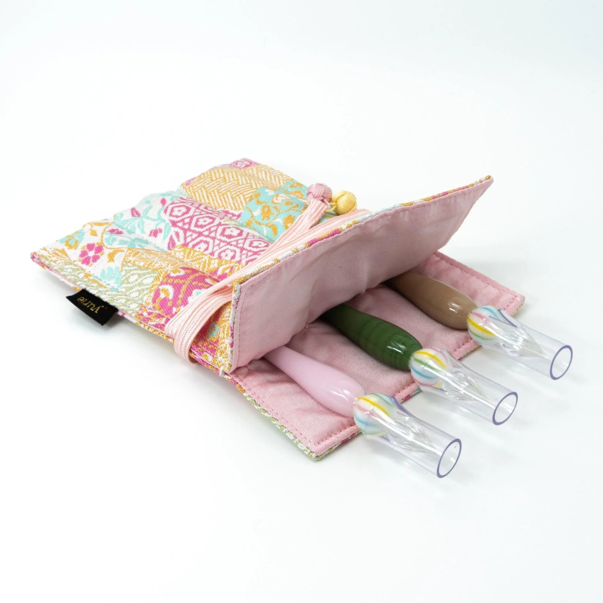 Blooming Patchwork Nishijin Silk Fountain Pen Case - Triple Slot - yurie, color and material variant display