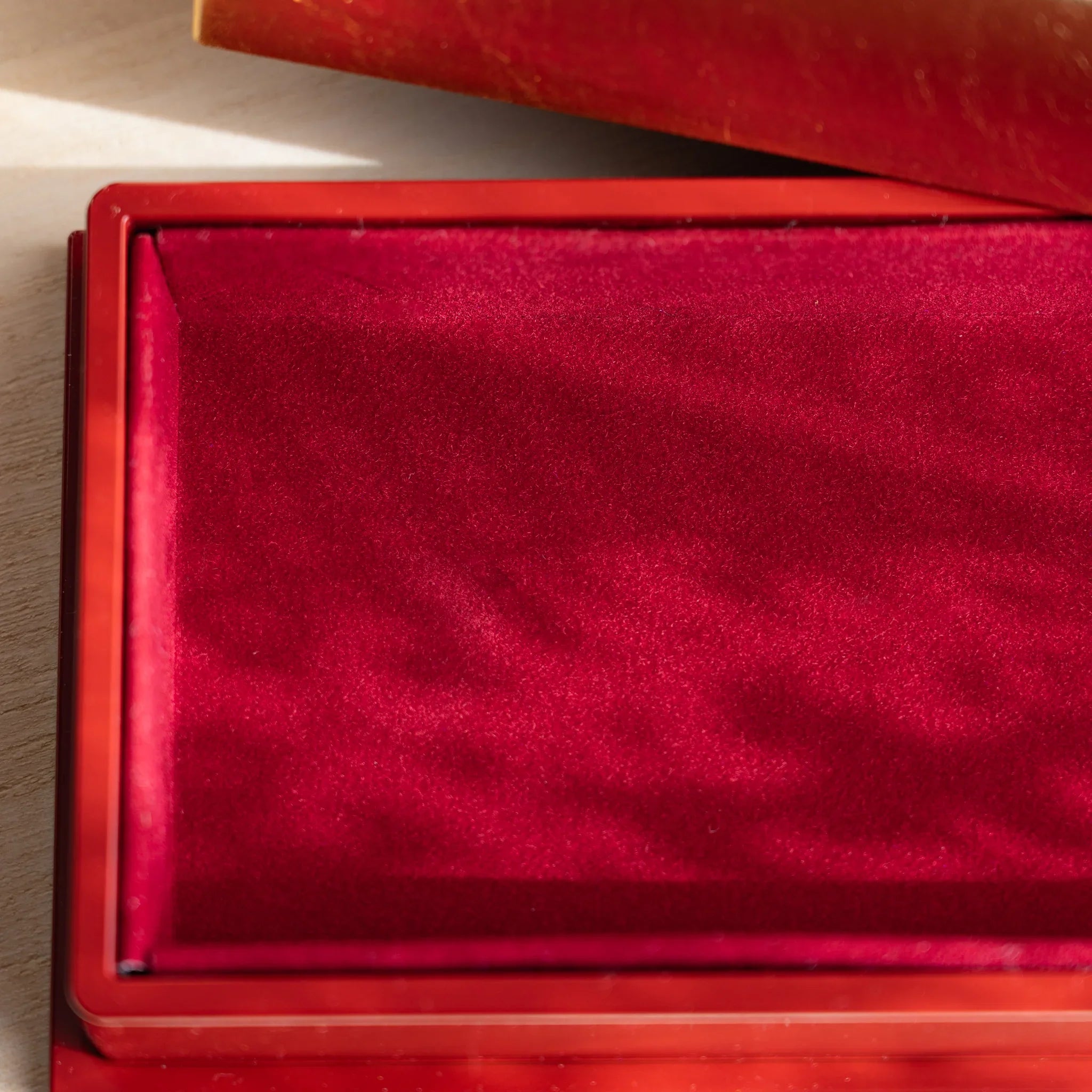 Pen case with Mt. Fuji landscape scene and scattered sakura cherry flower motifs decoration displayed clearly