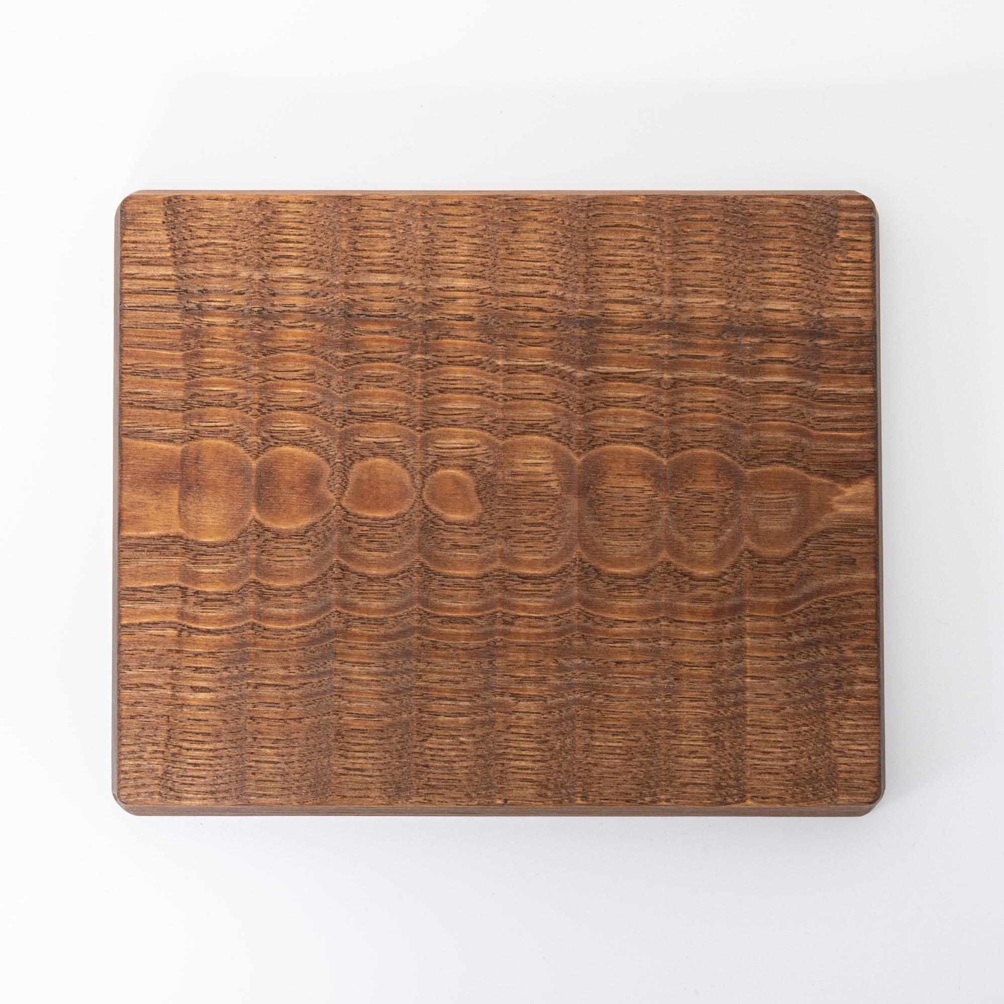 Hand-carved wagatabon with light-colored wood, prominent ridge-carved channels, and natural finish with clear visibility of