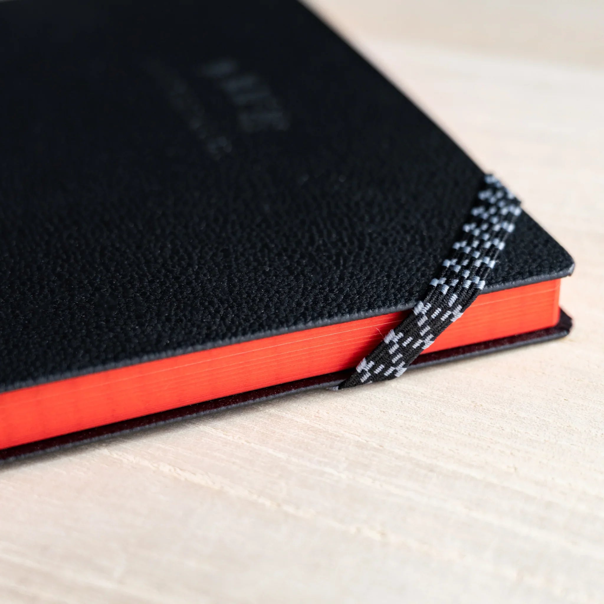 Life Noble A5 notebook, detailed view quality materials with closure mechanism, LIFE Japan A5 hardcover notebook with cream w