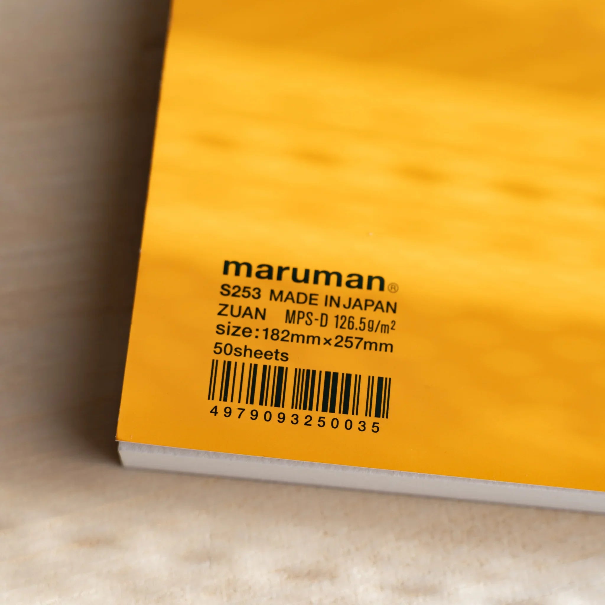 Maruman Zuan sketch pad, interior pages showing paper surface, Japanese stationery product with quality design and practical
