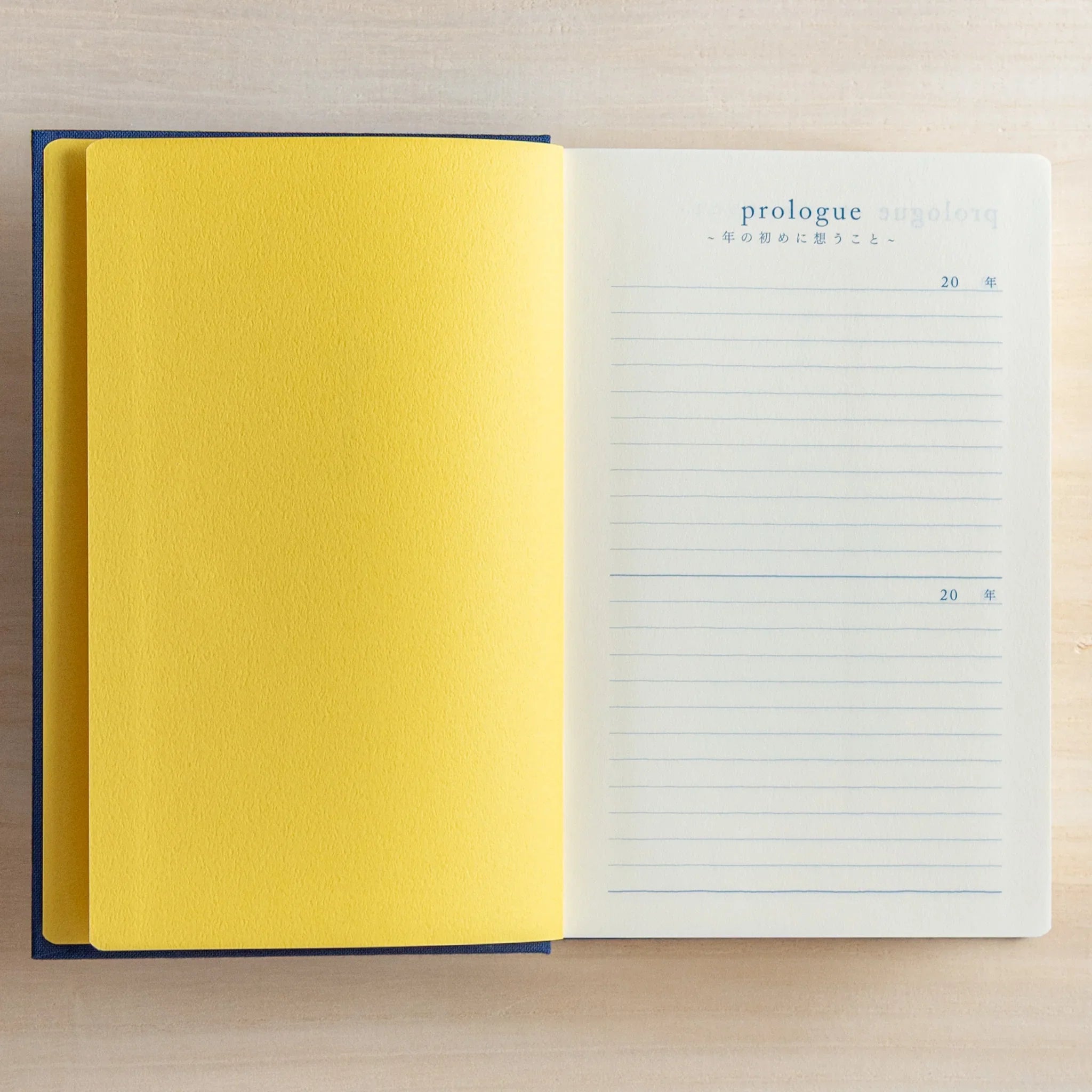 Midori 10-year journal, binding detail showing case construction and durability, Japanese stationery product with quality