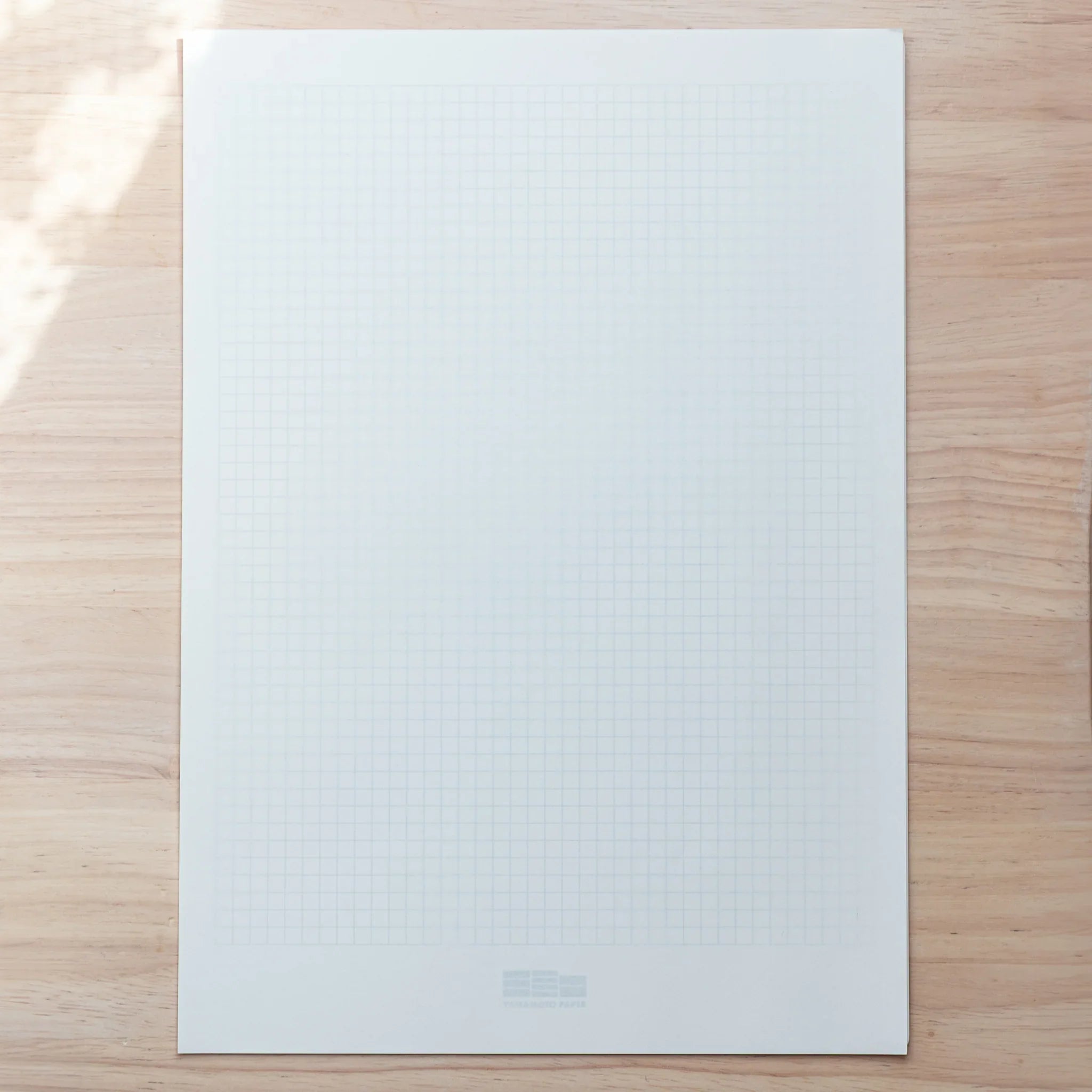 Sanzen Tomoe River A4 Loose Leaf Paper shown displaying quality surface, Japanese loose leaf stationery