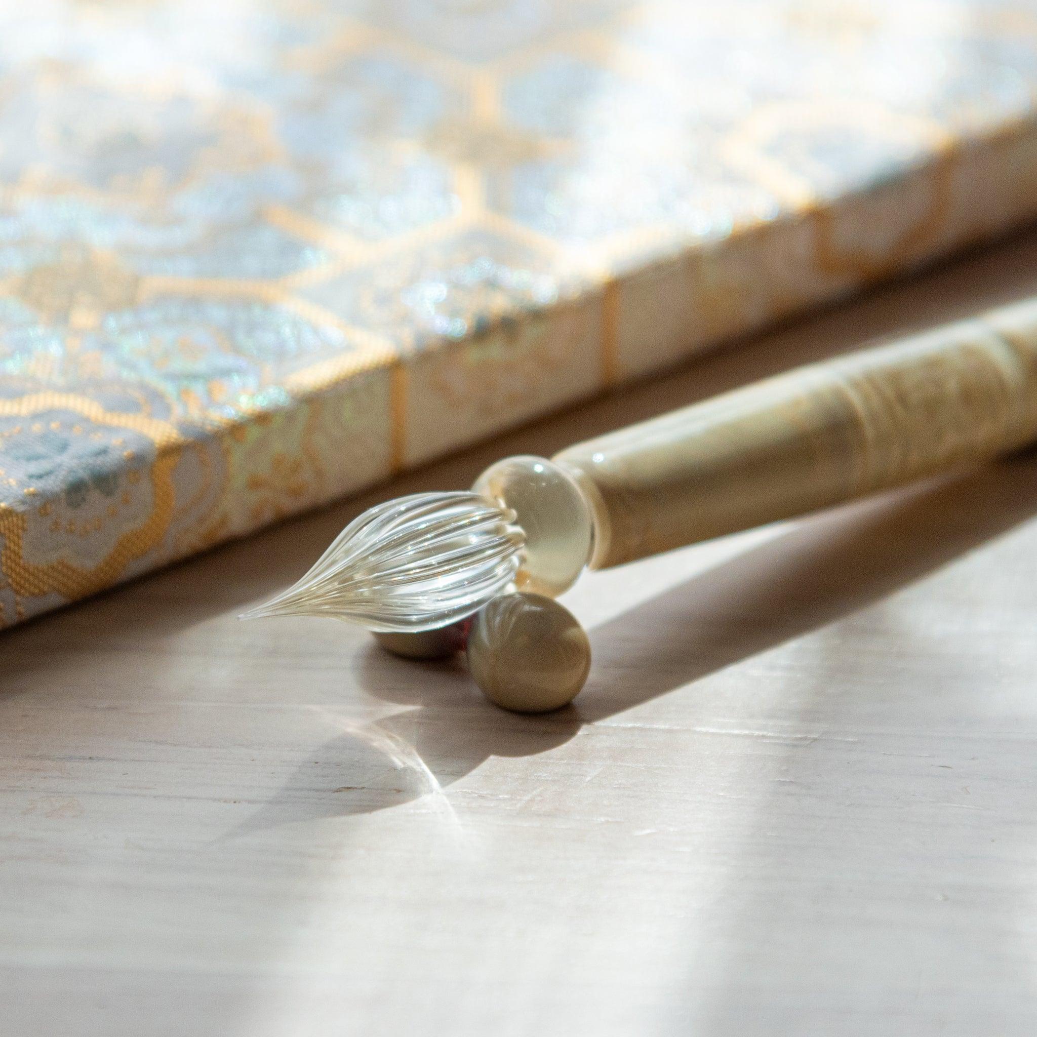 Display of shippo wood dip pen featuring natural wooden construction with engraved center band detail visible overall