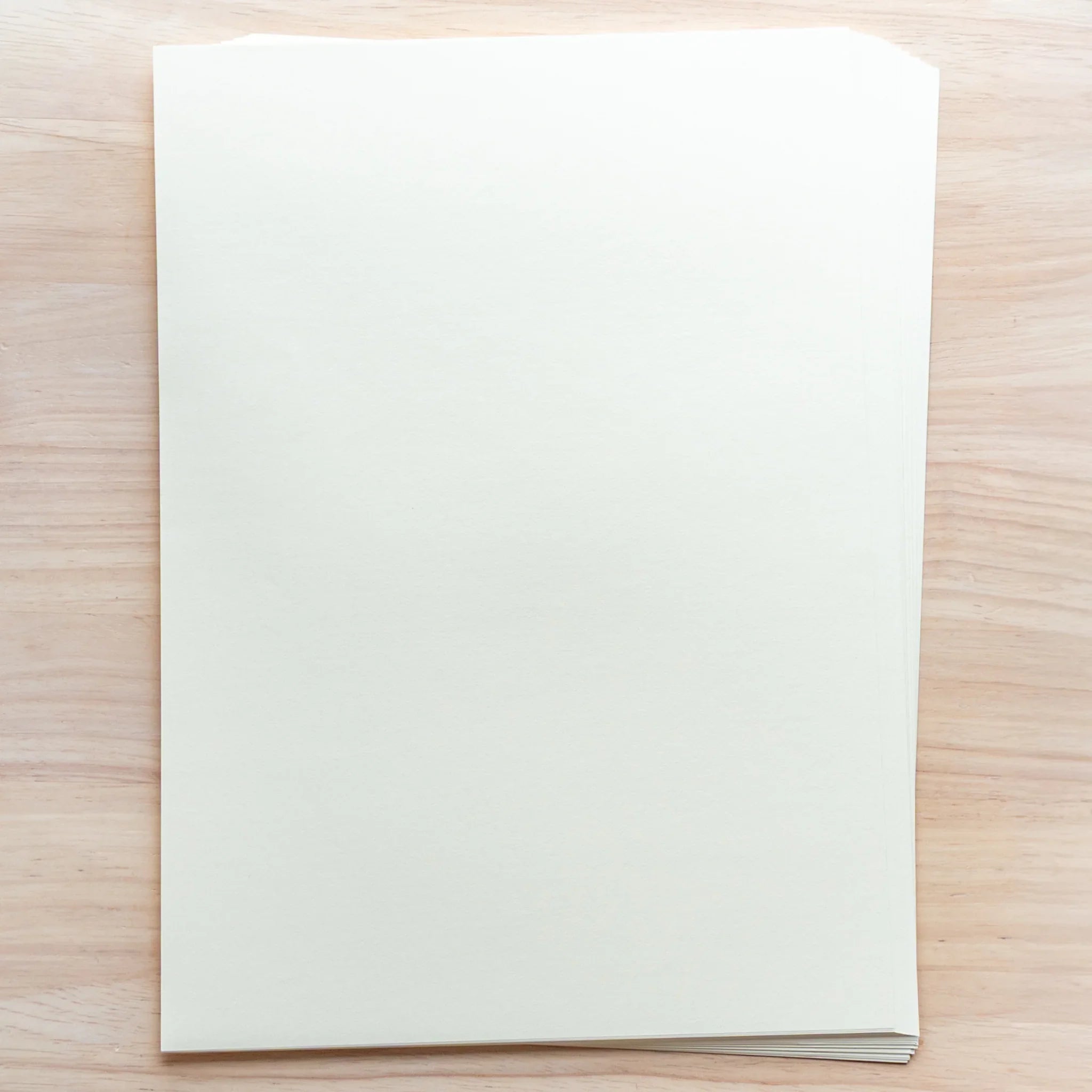 Soliste A4 Loose Leaf Paper displayed showing fine paper surface, Japanese loose leaf writing stationery